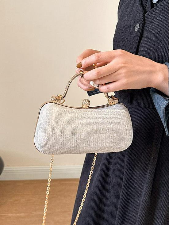 Bolsa de Ombro Transversal de Festa da Moda 2025 com Design de Corrente