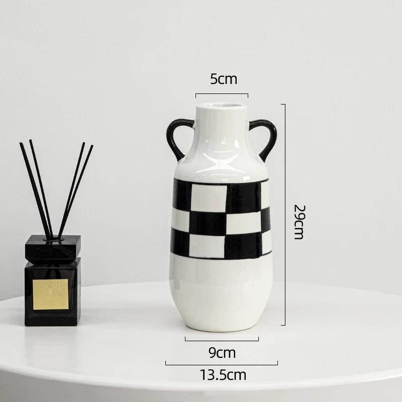 Black and White Checkered Pattern Geometric Ceramic Vase Table Decoration Flower Arrangement Flowers Vases Room Aesthetic Decor