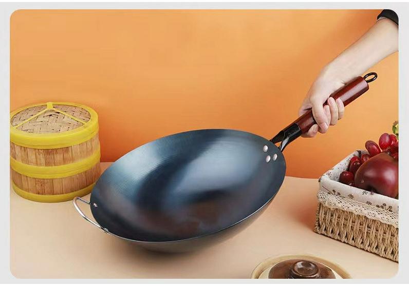 Wok da Cucina in Ferro Blu Retrò Antiaderente Stagionato
