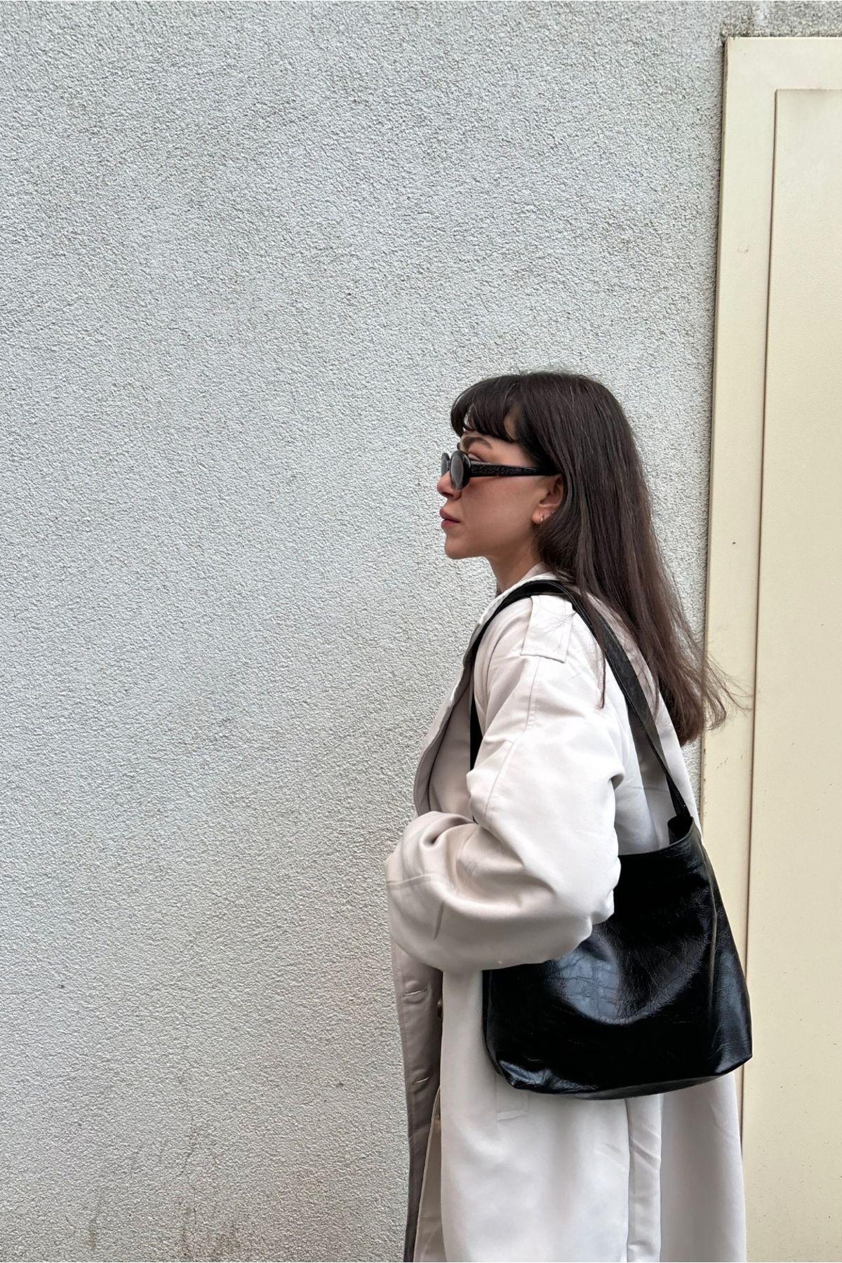 

Женская стильная и полезная сумка через плечо Milena Antique плечо Bag