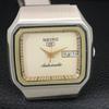 GENUINE VINTAGE SEIKO 5 AUTOMATIC JAPAN MENS CREAM COLOR DIAL WATCH a709192-1