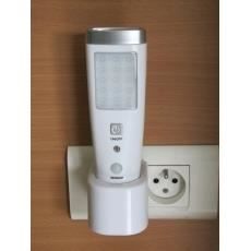 Lampe de Poche Veilleuse à Détection Automatique s allume automatiquement lors d un passage, avec lampe torche rechargeable à son...