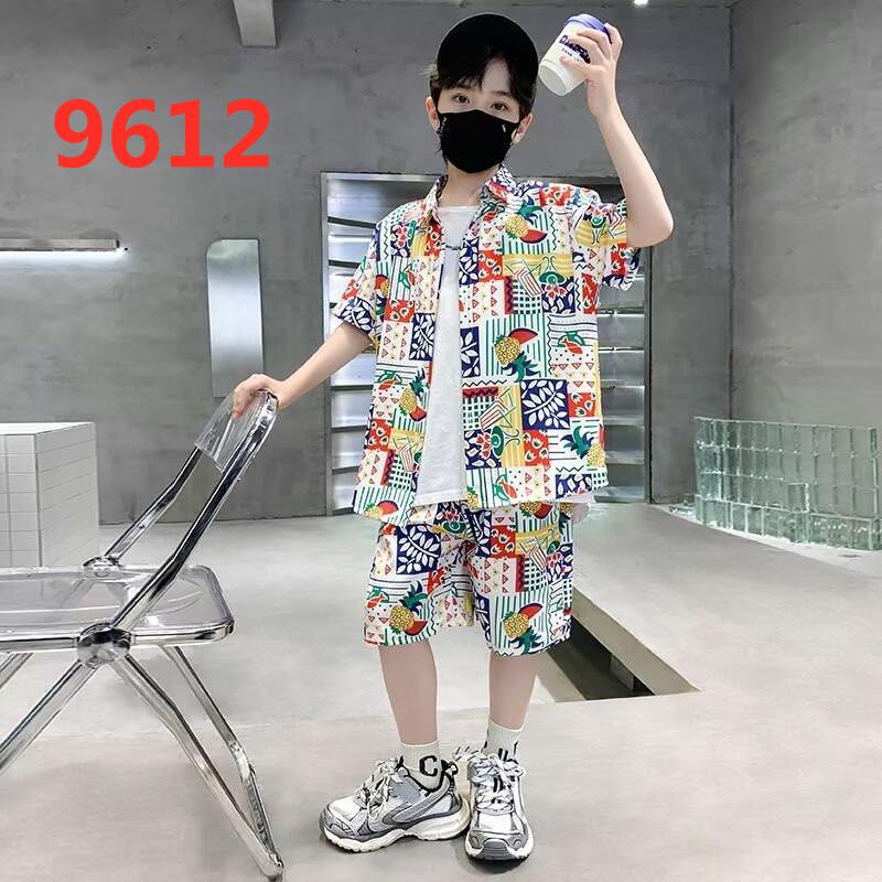 Boys' Hawaiian Floral Shirt & Shorts Set - Stylish Summer Beachwear for Kids