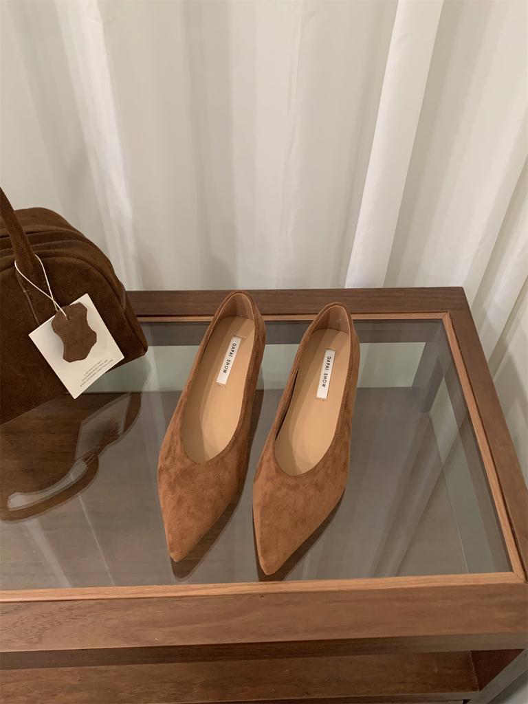 Inner height increase French pointed suede red single shoes women's shoes 2025 new spring and autumn temperament black commuter shoes