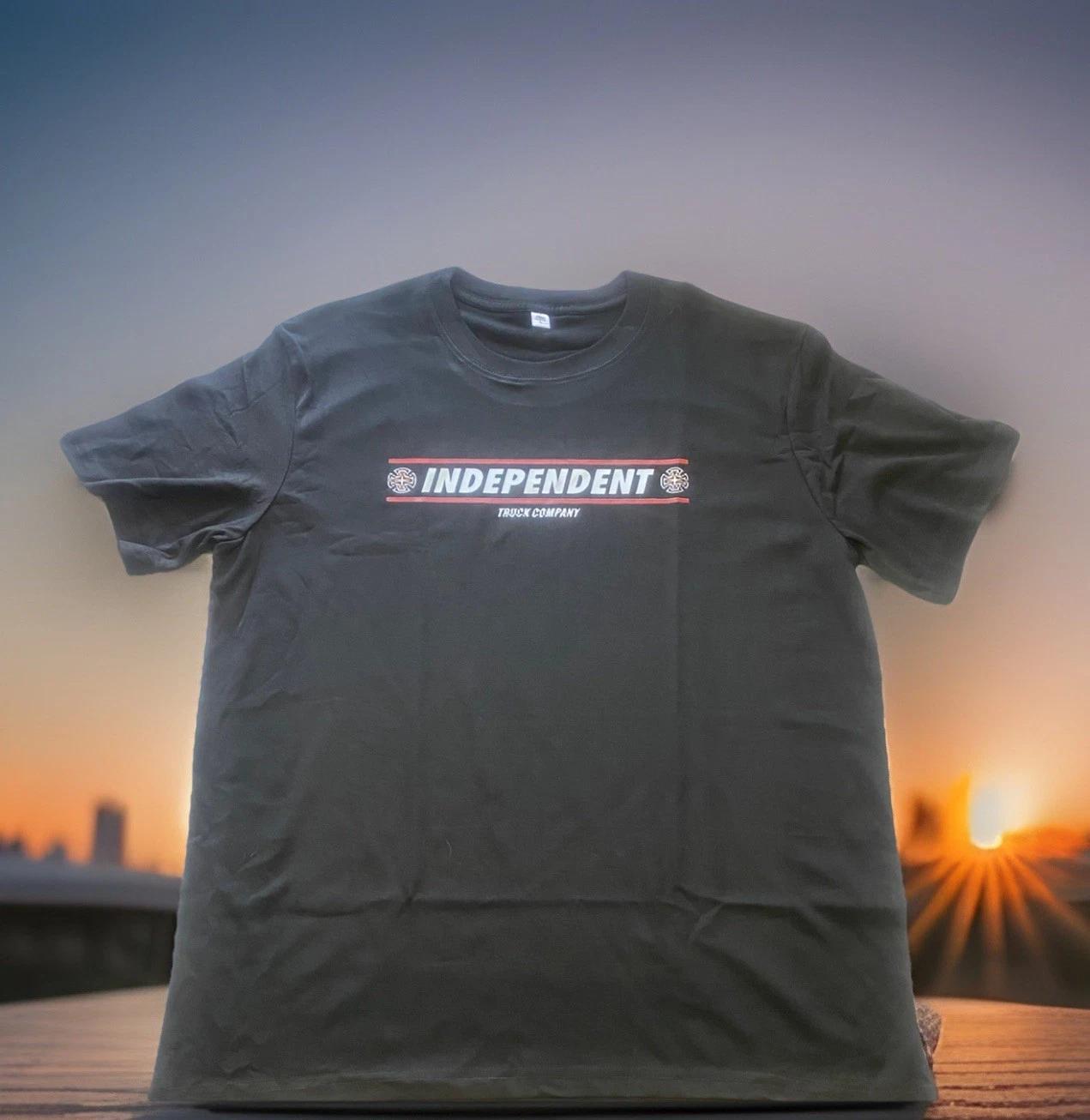 Men s Medium Skateboard Graphic T-Shirt Trucks Skate Black 100% Cotton S