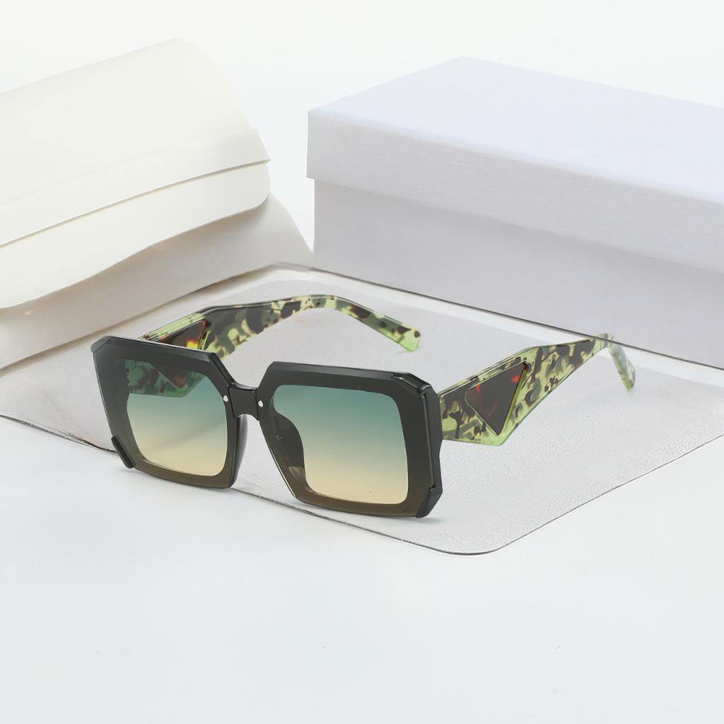 Vintage SunGlasses For Women Large Size Square Stylish Sunglasses Retro Style Glasses Shades Female Eyewear UV400 Eyewear