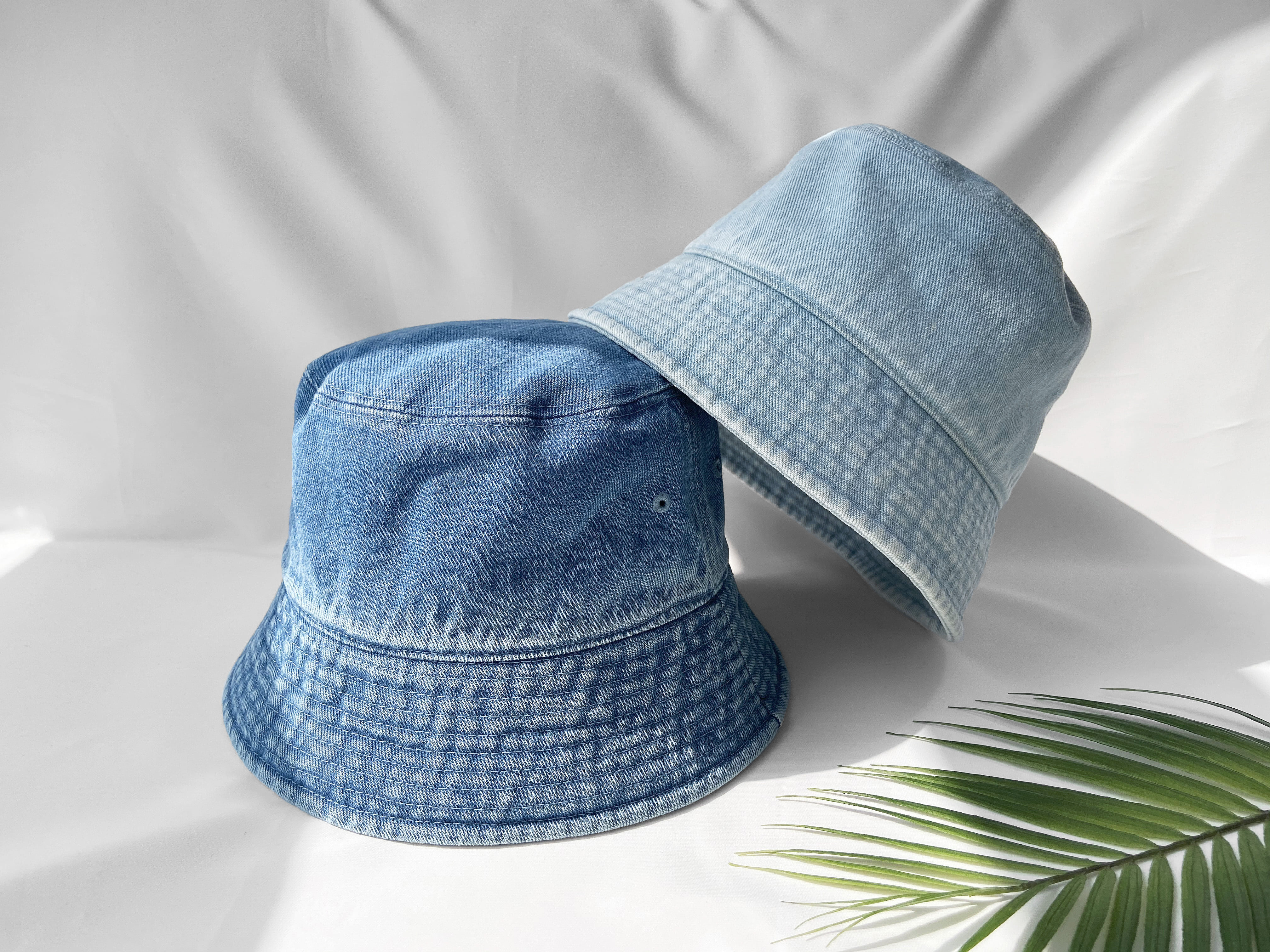 

Женская Унисекс Джинсовая Выстиранная Панама Панама Young people