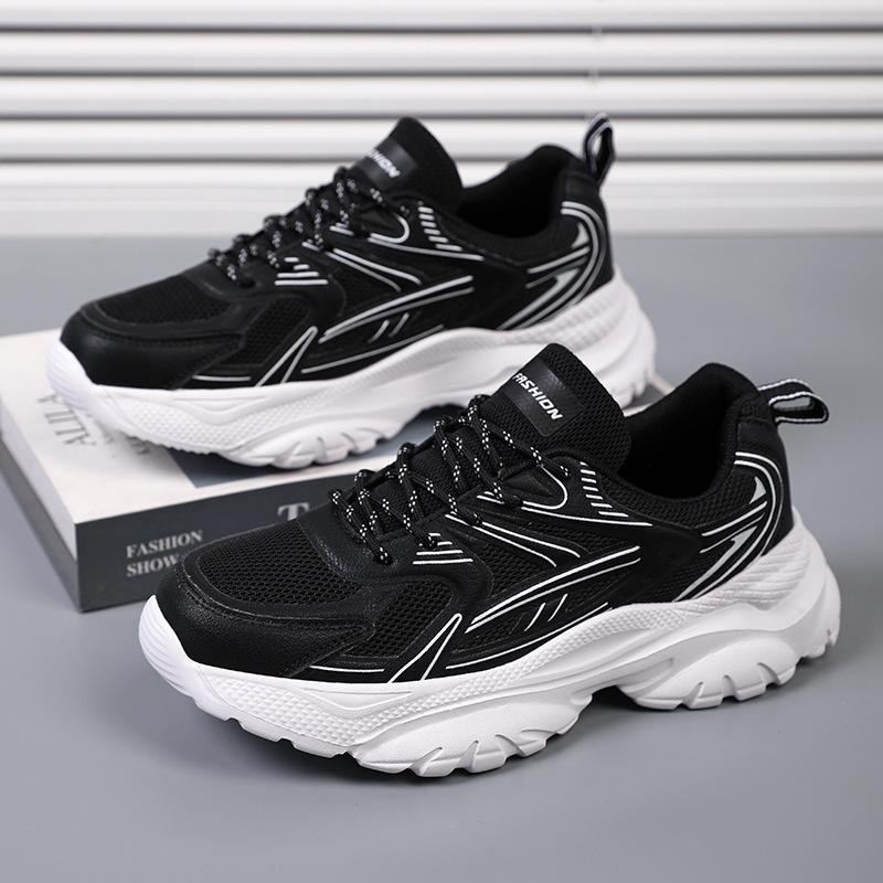 

Спортивная женская обувь 2025 популярная дышащая сетка нескользящая обувь для бега женская толстая подошва увеличивает рост модные повседневные кроссовки для папы женские 41