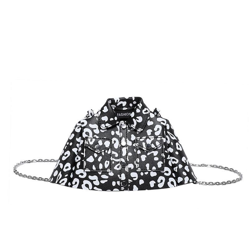 Personalized leopard print small bag women's 2025 new Korean version of fashion niche design clothes modeling crossbody small square bag