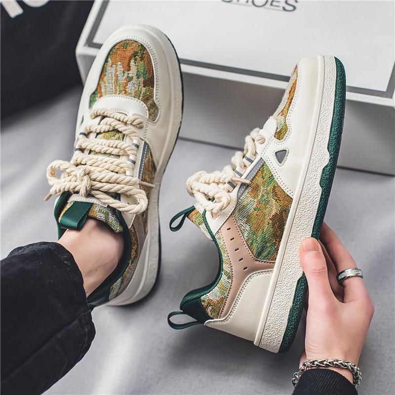 Herrenschuhe geheimer Wald Ölgemälde Board Schuhe Frühling und Herbst Saison atmungsaktives Design Nische dicksohlige Sport Freizeit trendige Schuhe