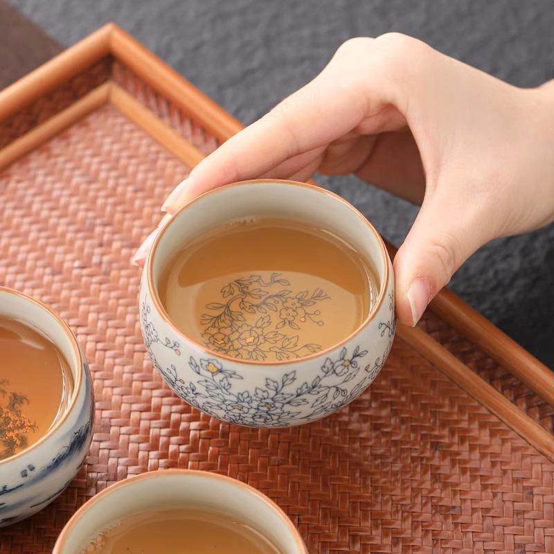 1pc  Beige Ru Kiln Master Cup Single Cup Ceramic Household Kung Fu Tea Cup Retro Blue and White Cup  Master's Cup Tea Set