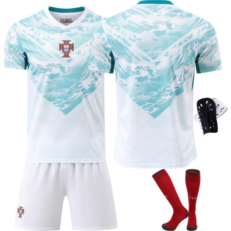

World Cup Portugal Away Jersey Set No. 7 C Ronaldo 8 B Fee Children s Football Shirt M code