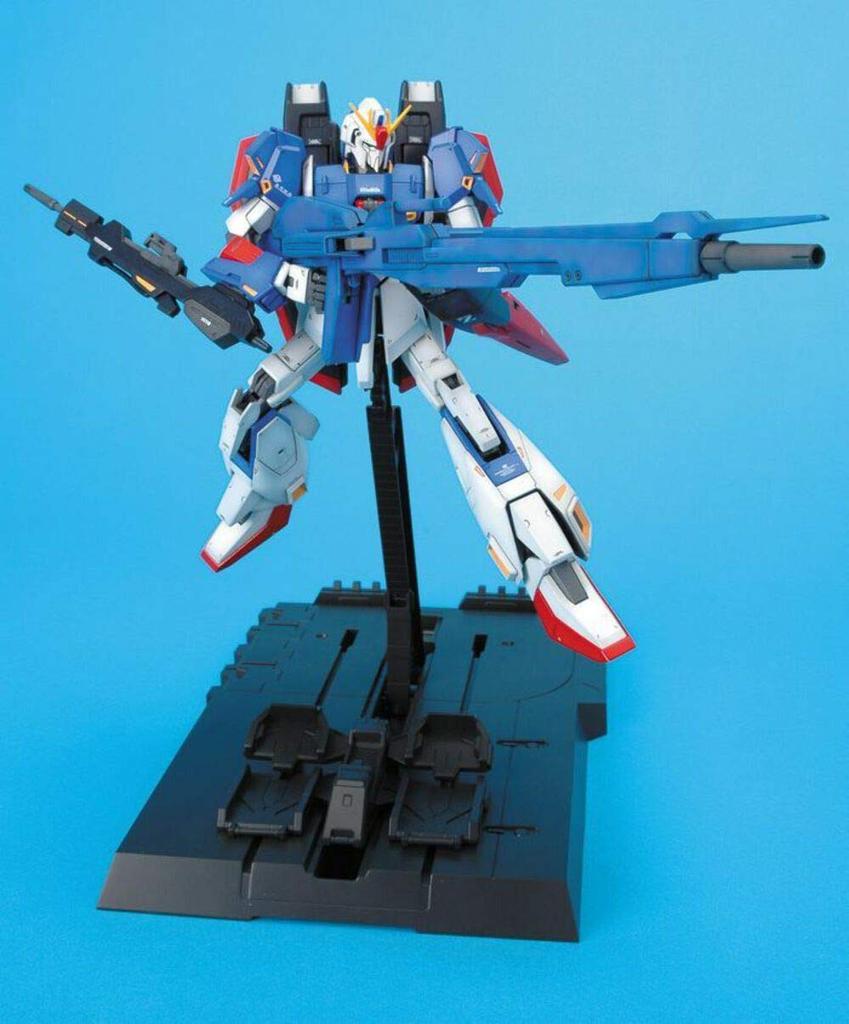MG Mobile Suit Zeta Gundam MSZ-006 Z Gundam Ver.2.0 1/100 Scale Pre-Colored Plastic Model