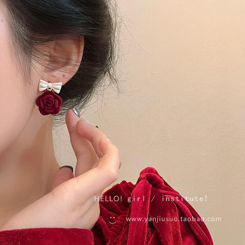 Red Rose Flock Earrings - Luxurious & Versatile Fashion for Women