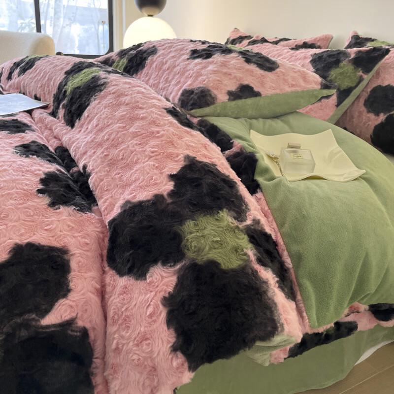 

Lilang Ink Dye Floral 4-Piece Thickened Bedding Set