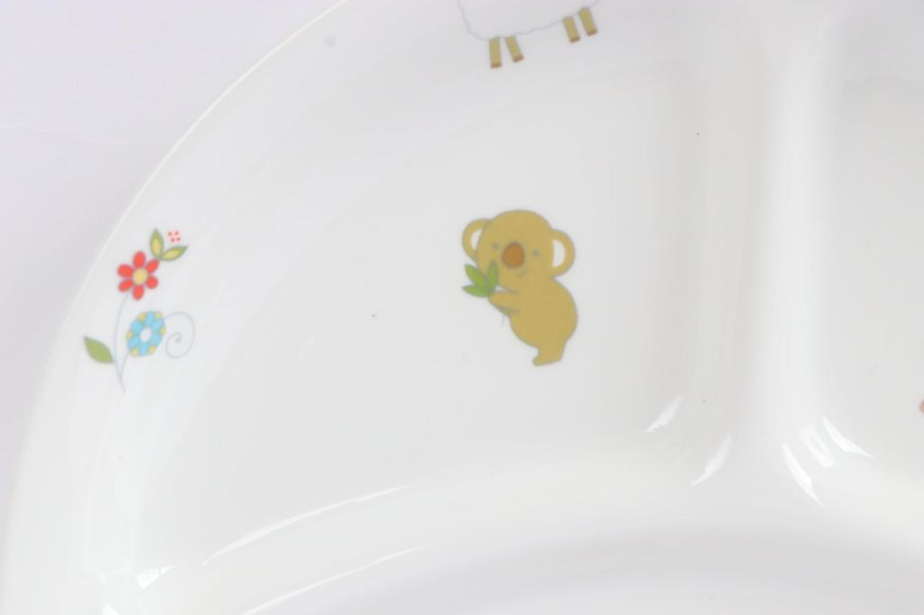 22cm Three-Compartment Lunch Plate by Maruku Paju (Official) - Water-Resistant, Shatter-Resistant, Children's Dishwasher and Microwave Safe, Suitable