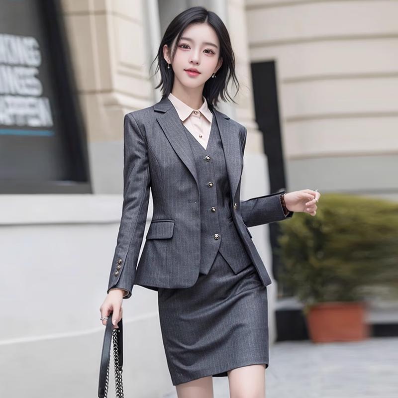 

Trueman Women s Striped Professional Long-Sleeve Suit Set XL