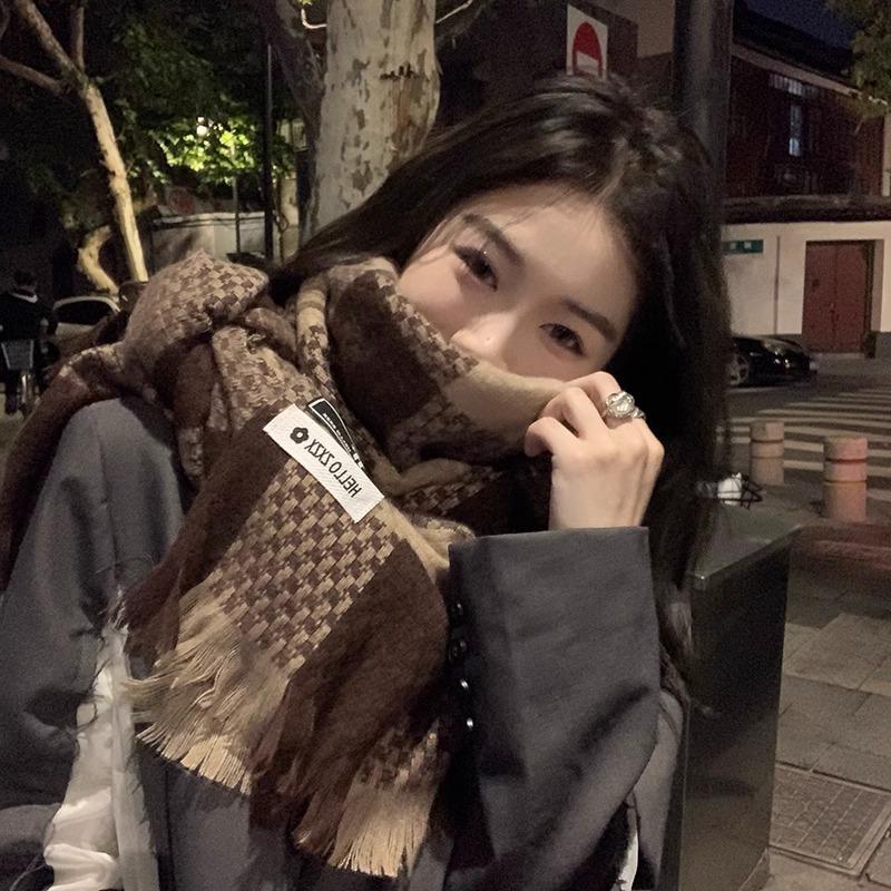 Autumn and Winter Japanese Korean Style Retro High End Plaid All Match Imitation Cashmere Scarf Thickened Neck Scarf Long Shawl