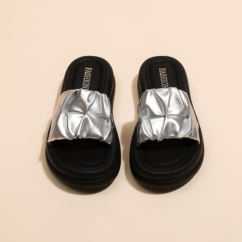 

Platform slippers female summer outer wear fairy new fashion casual niche beach silver one-word slippers female 40 серебряный