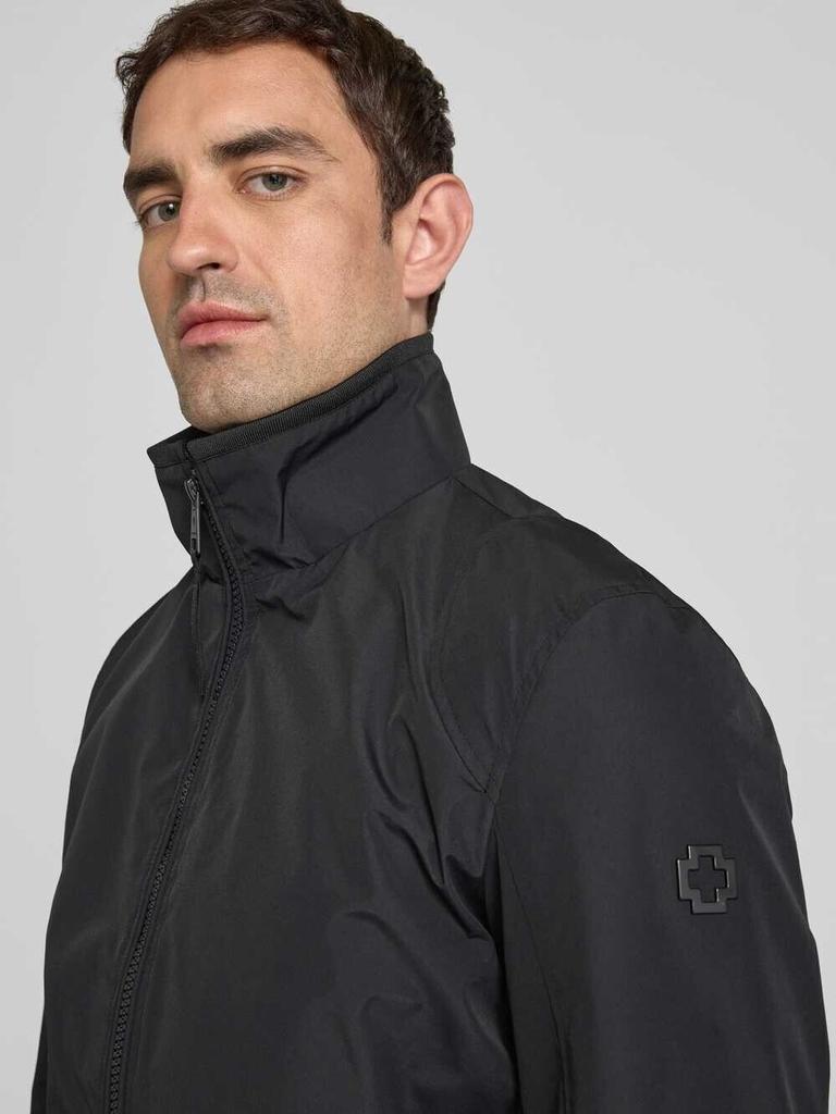 Зимняя куртка Strellson Jacke 'Lucca' schwarz
