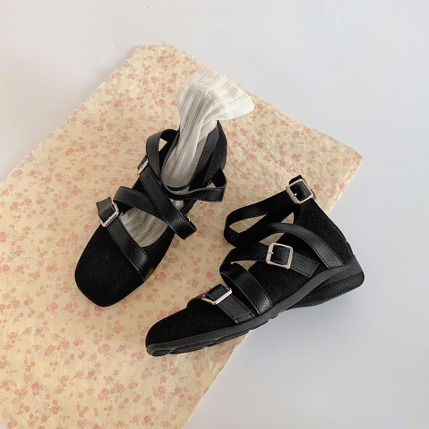 

Retro French flat bottom inner height increase shallow mouth single shoes women s summer 2025 new with skirt versatile round head Mary Jane shoes 35