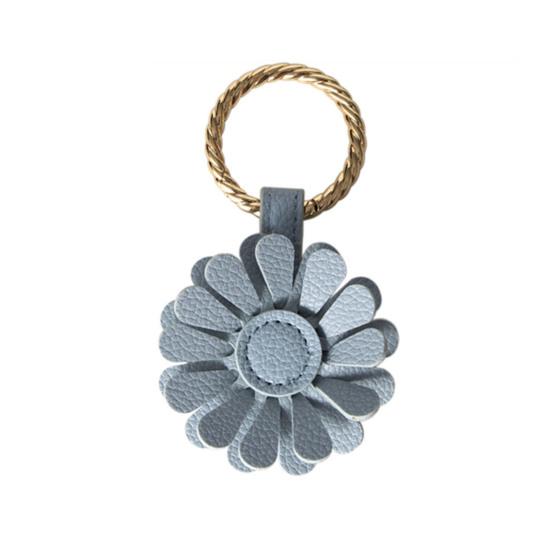 Yousheng Flower Magnetic Hat Clip Hands-Free Bag Backpack Handbag Luggage Hanging Faux Leather Cap Holder Vacation Traveling Essentials