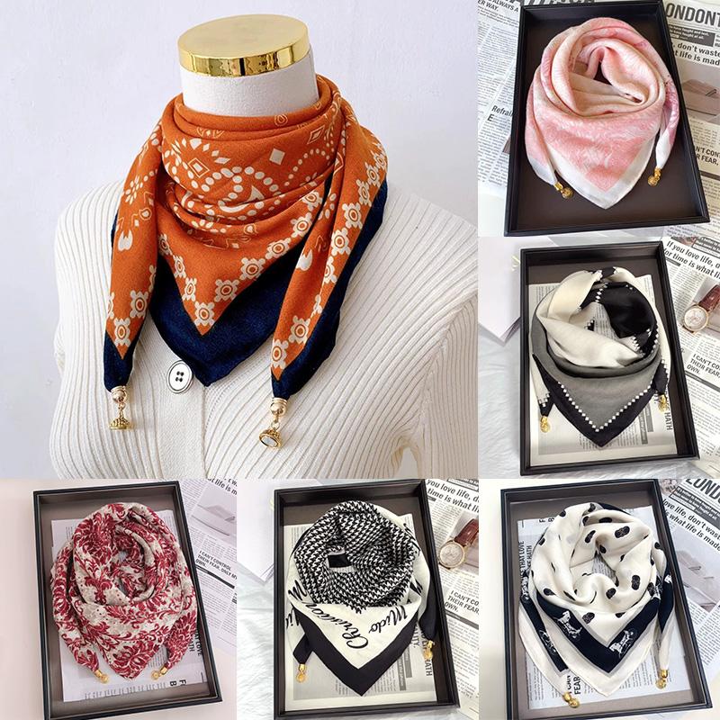1Pc Magnetic Closure Versatile Neck Scarf Elegant Painted Pattern Luxury Silk Scarf Gift Necklace Cloth Accessories