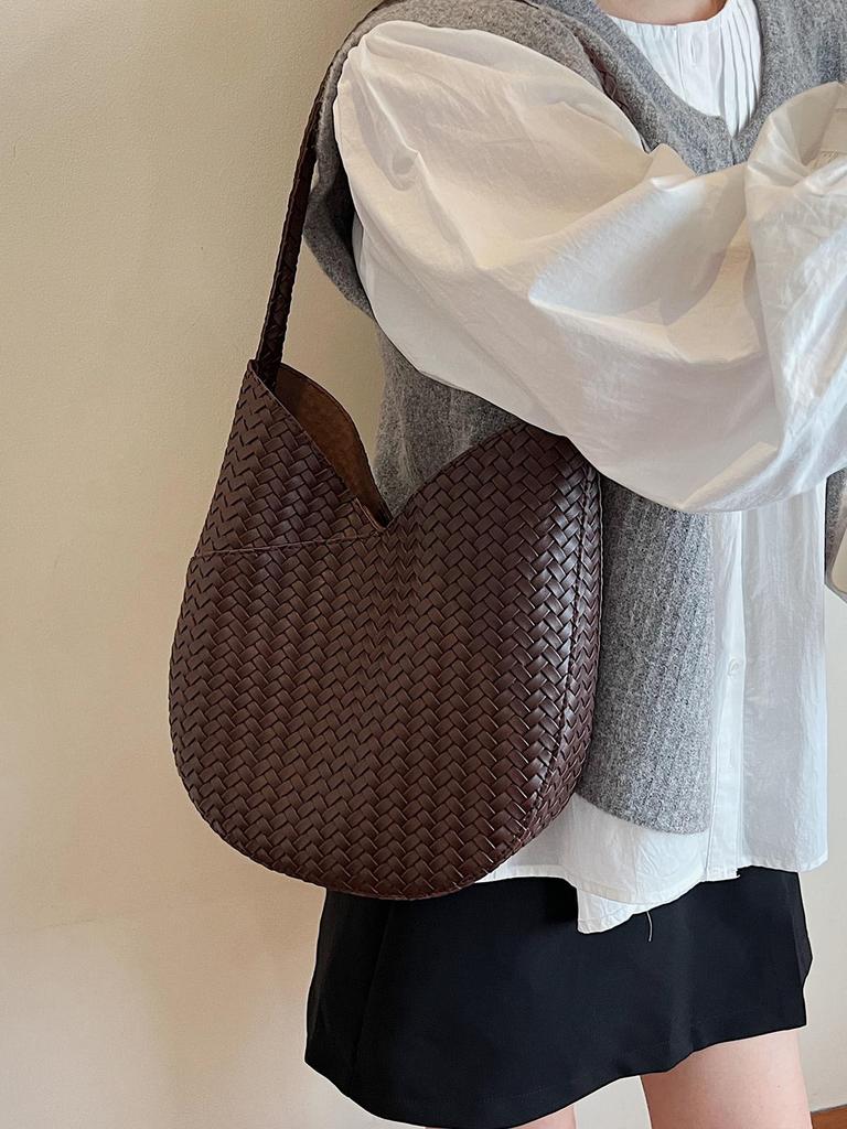 Korean Style Woven Bucket Bag: Women's Fashion Casual Shoulder & Underarm Retro Handbag