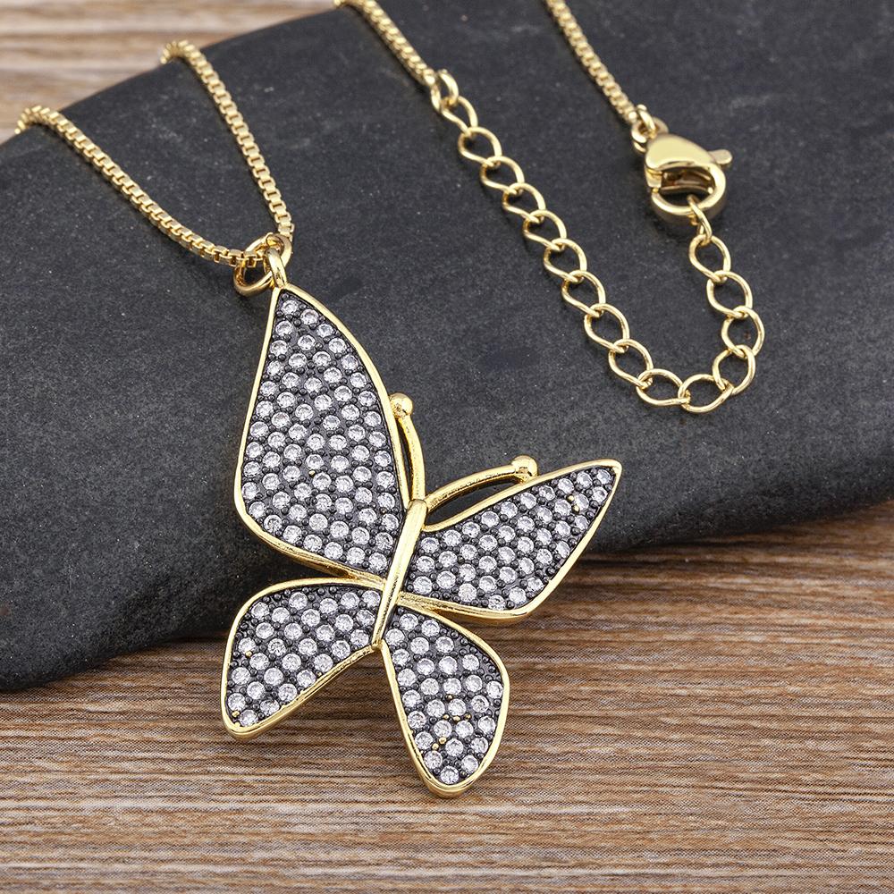 A zircon lucky butterfly pendant necklace for women crystal inlaid shiny temperament jewelry party gift