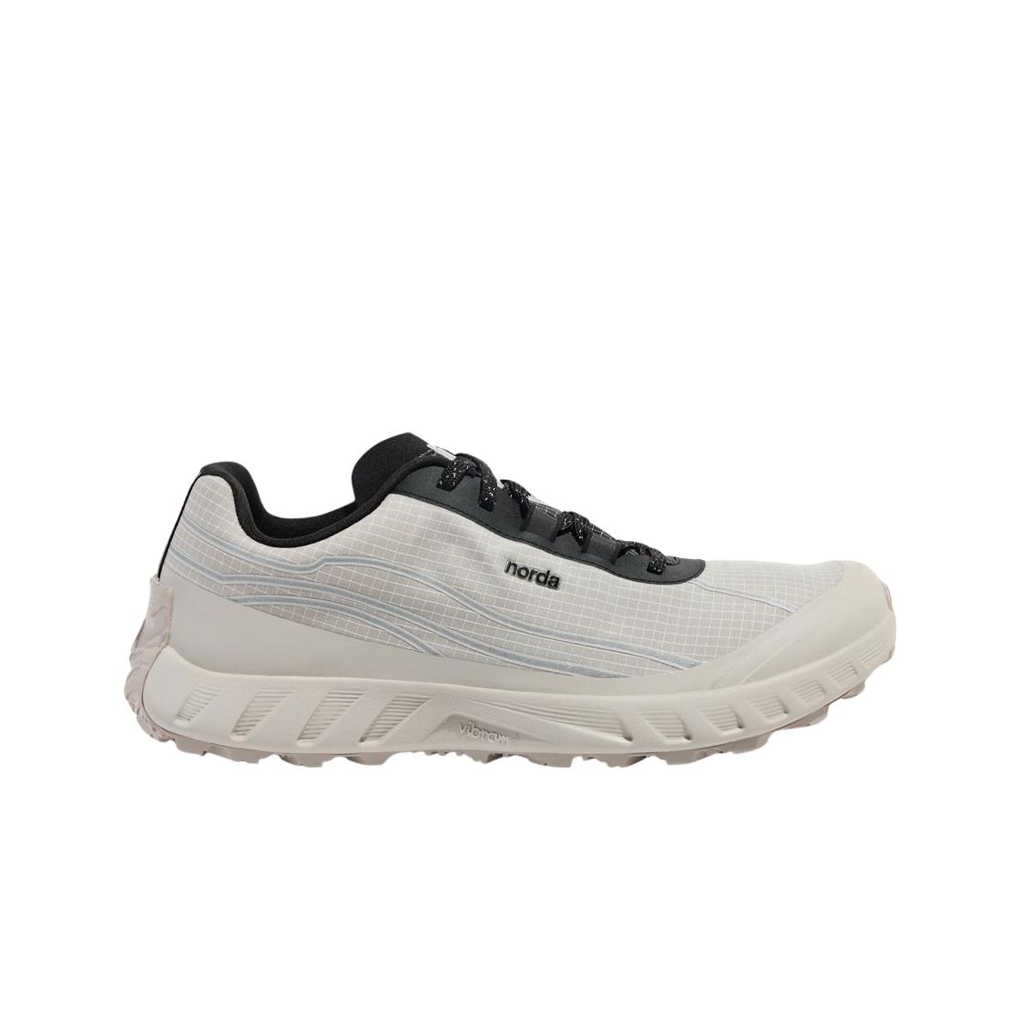 

(w) Norda 002 Cinder US 9.5W