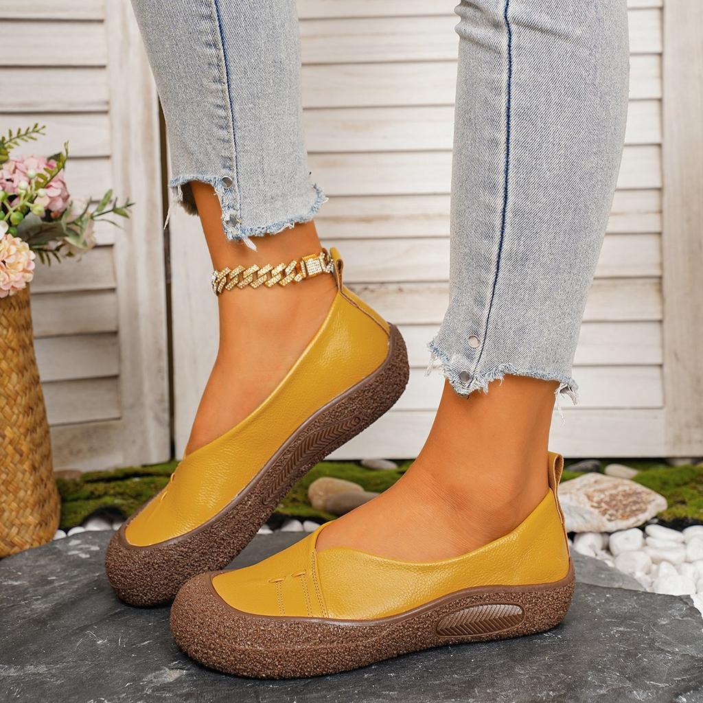 Foreign Trade Large Size Soft Sole New Mother Pedal Non-slip Wear-resistant Women's Shoes Comfortable Flat Bottom Shallow Mouth Retro Single Shoes