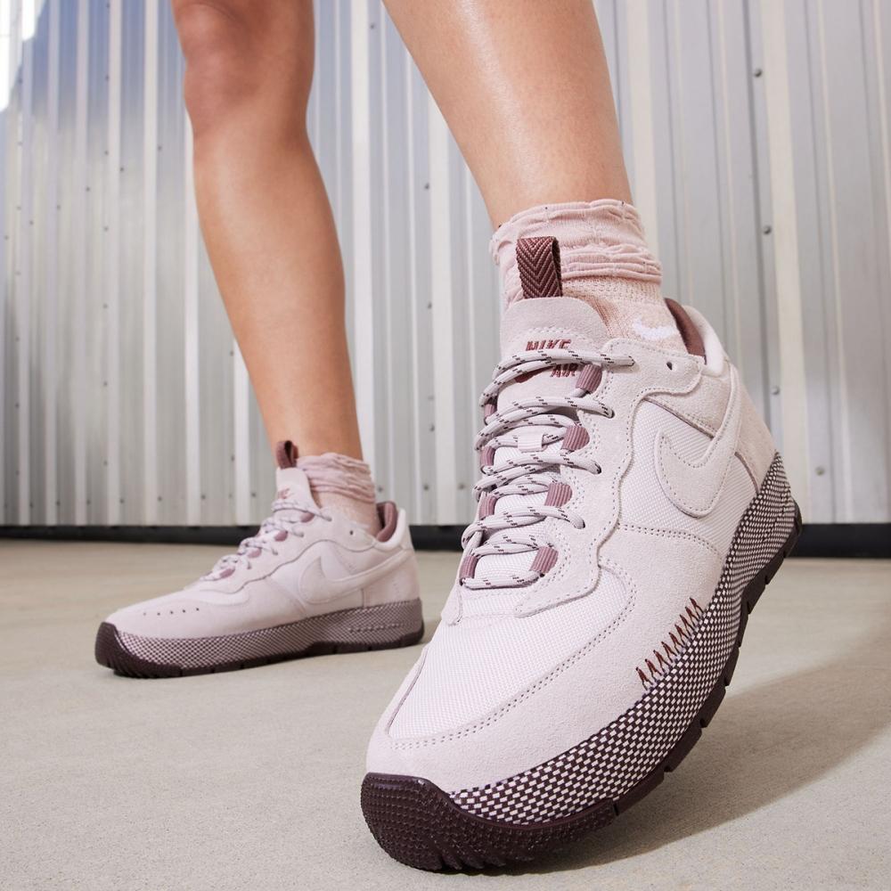 

Nike Women S Air Force 1 Wild Fb2348 003 220