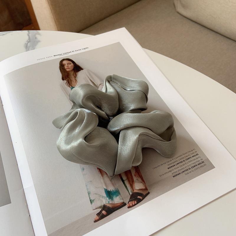 Haarring aus Satin im koreanischen Stil in Volltonfarbe – Haargummi aus schimmerndem Garn