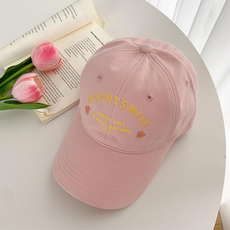 

Floral pink letter embroidered baseball cap for women, spring and summer versatile soft-top large head circumference duckbill cap that makes the face lucky Floral baseball cap