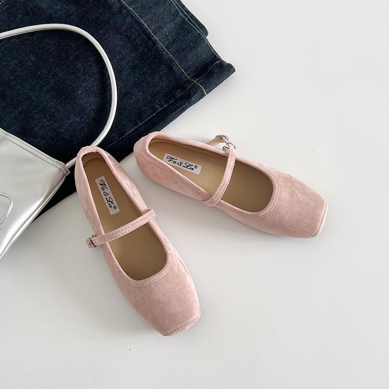 

Flat Mary Jane shoes women s shoes spring and summer 2025 new shallow mouth one-word buckle evening shoes square head single shoes 35 розовый