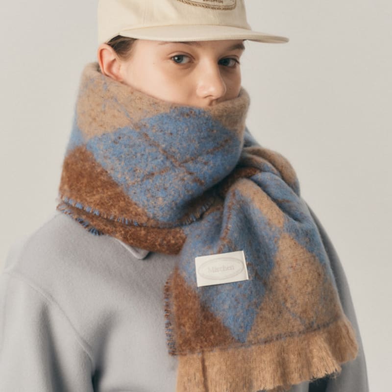 

Marchen Argyle chunky muffler_4color black