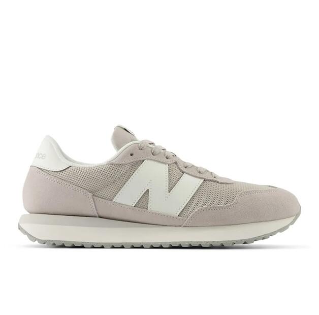 

New Balance Кросовки 237