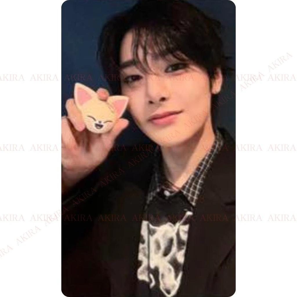 Stray Kids SKZOO TAMAGOTCHI MD BENEFITS PHOTO CARD OFFICIAL