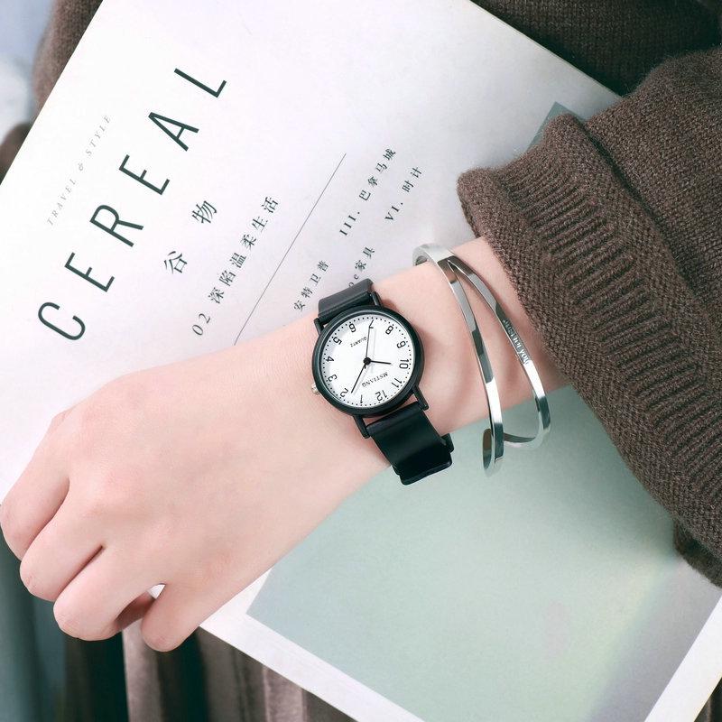 Uhr Studentin Einfach Trend Sport Lässig Männliche Atmosphäre Retro College-Stil Partneruhr
