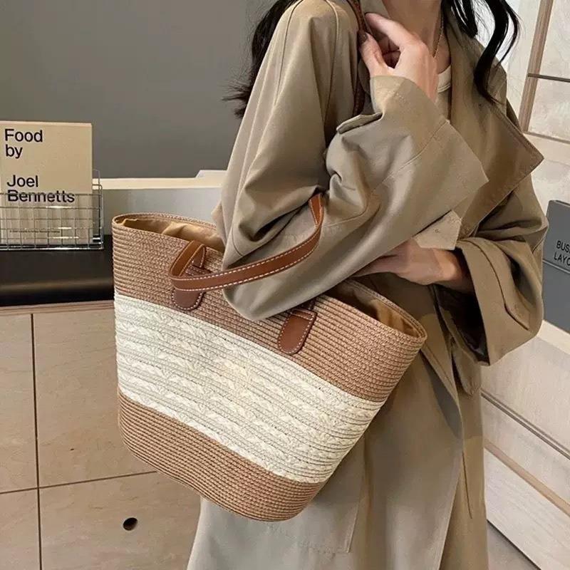 Straw bag women's summer woven bag handbag seaside vacation messenger bag large capacity women's bag tote bag