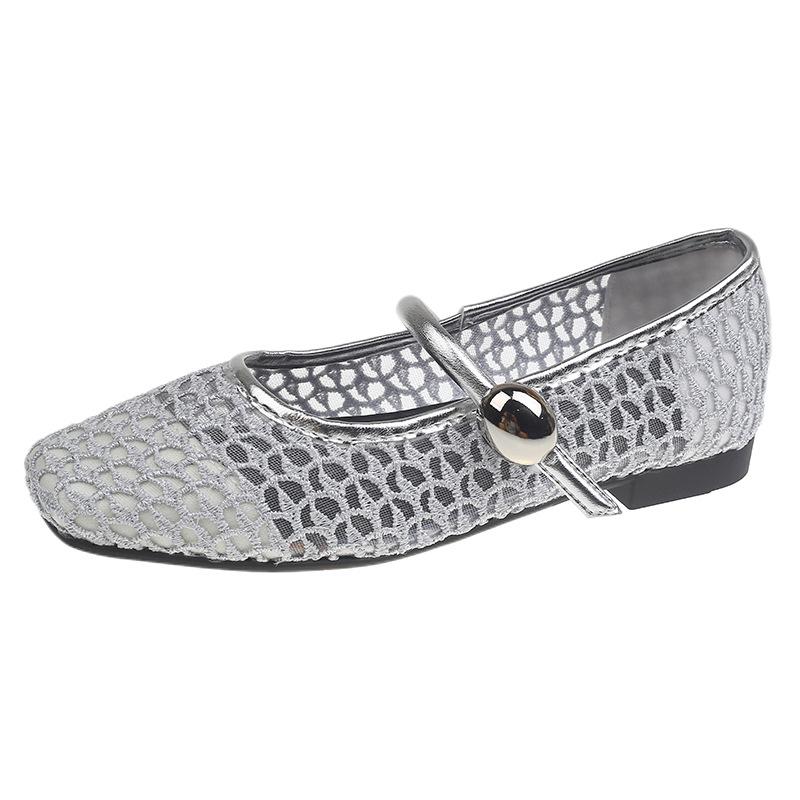 

Single shoes women s summer 2025 new hollow woven breathable fishing net gauze flat bottom shallow mouth French Mary Jane sandals 40