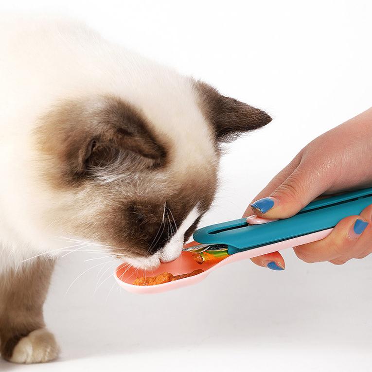 Tierfutter Löffel Lebensmittel Scoop Katze Leckerli Bars Squeezer Müsli Spender Welpen Kätzchen Snack Flüssige Lebensmittel Scoop Pet Liefert