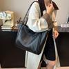 Large-capacity commuter bag women's autumn and winter versatile new casual shoulder shopping bag simple tote bag