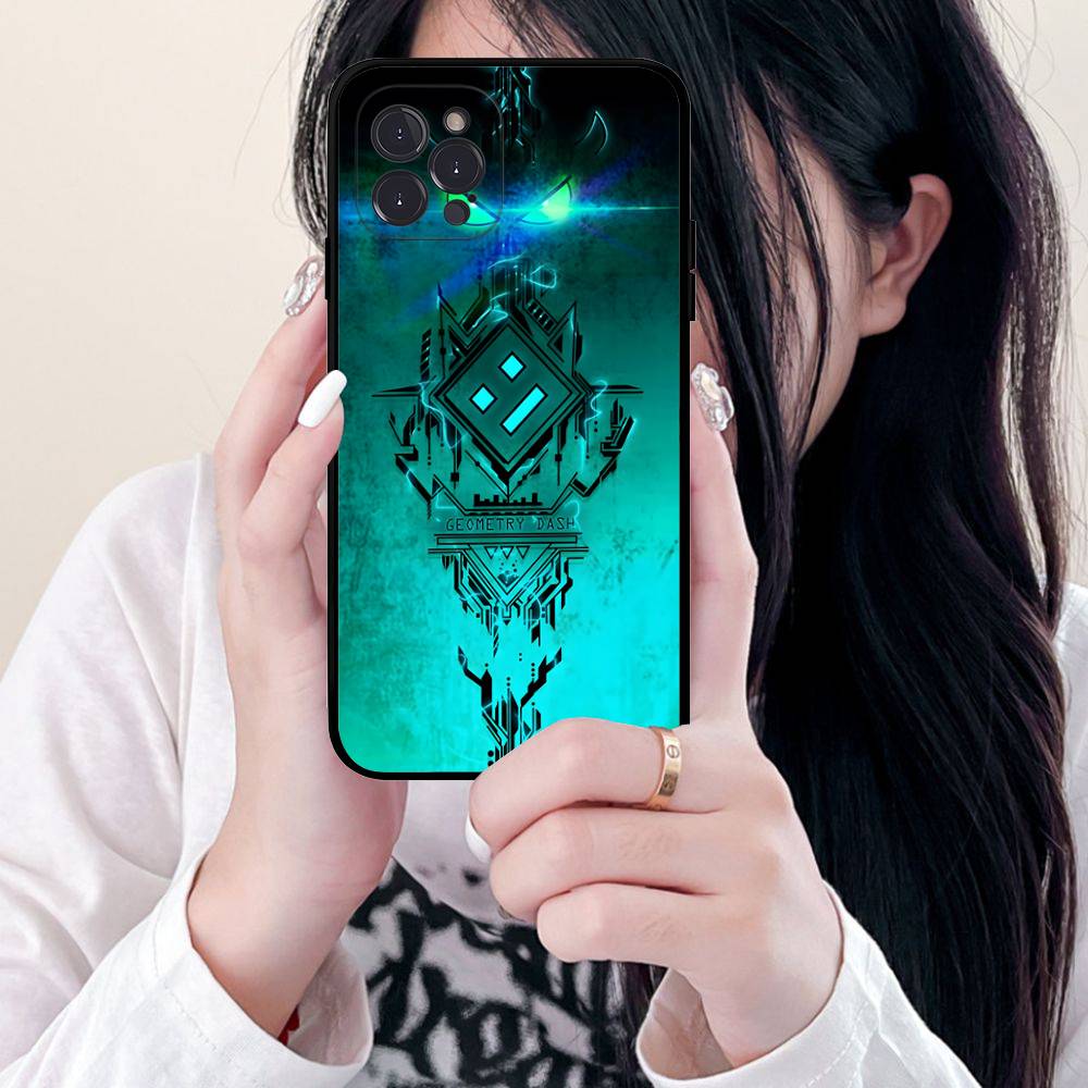 Game Geometry Dash For IPhone 17 16 15 14 13 12 11 Pro Max 13 17Air Shockproof Soft Phone Cases Coque