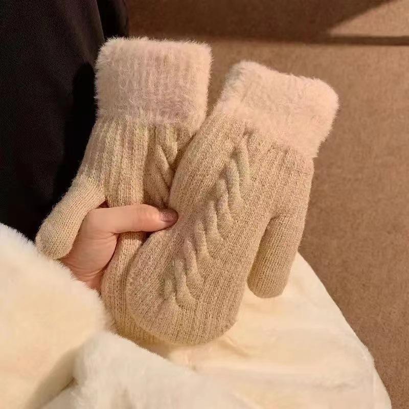 Gloves Female Cute Plush Thickened Plush Mittens Riding Warm And Cold-Proof Student Soft Girl Tide