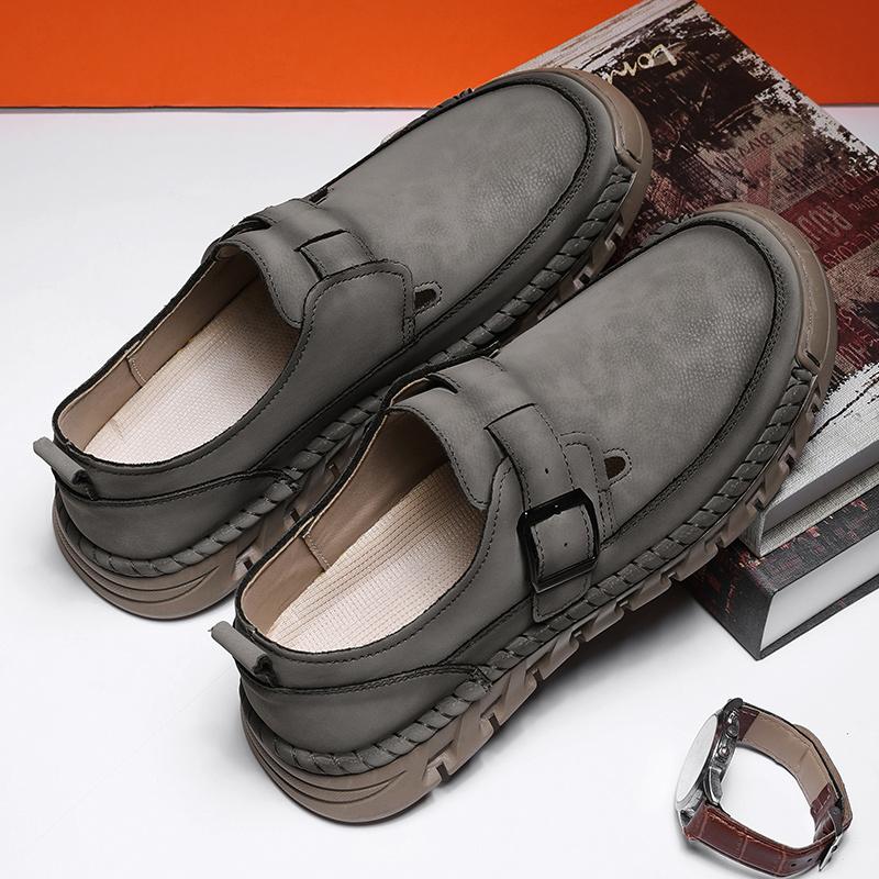 Fashion 2025 Men Loafers Slip On Handmade Leather Casual Shoes For Men Moccasins Plus Size 38-46 Flats Sneakers Vintage Design Man Shoes