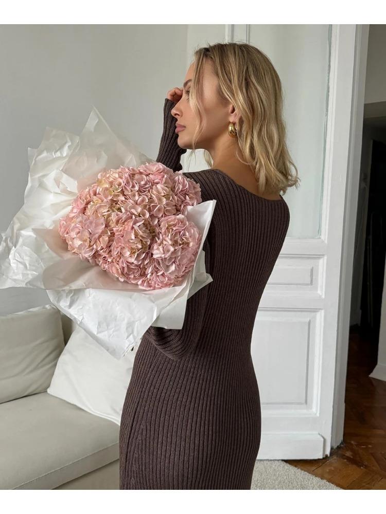 Women's Knitted Dress Elegant V Neck Thick  A-line Dress Brown Long Sleeve Vintage Midi Casual Dresses for Women