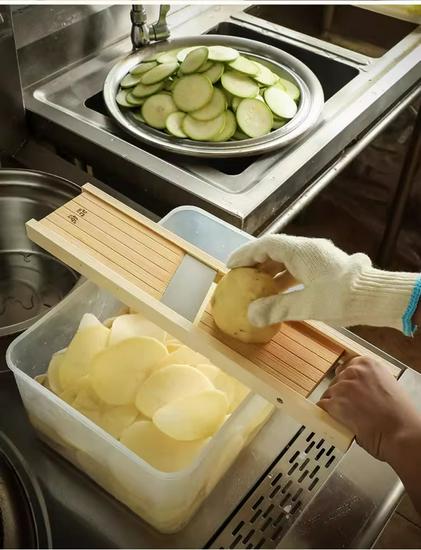 Adjustable Thickness Potato Slicer for Commercial Use - Ideal for Grating and Slicing Chips for Canteens and Barbecues