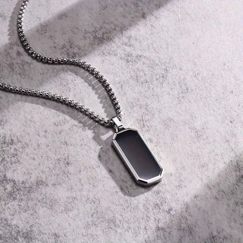 1pc Men's Modern Minimalist Style Matte Black Pendant, Polished Chain, Elegant Daily and Formal Occasions Wear