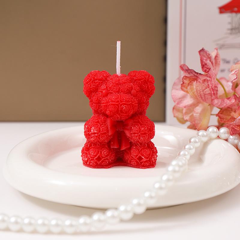 Handmade Rose Bear Scented Candle: Creative Valentine's Day or Girl's Birthday Gift, Perfect for Bedroom Decoration.